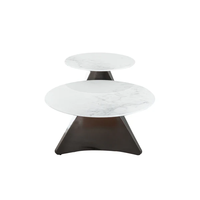 Ensemble de tables basses modernes avec base en acier moulé à la main et plateau en pierre frittée pour le mobilier de salon