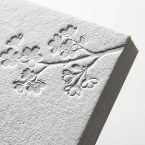 Cartes de visite en relief avec motif de branche de cerisier, papier en coton épais, personnalisées, OEM, luxe, sur mesure - Product Image 2