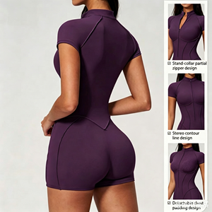 Combinaison de fitness pour femme OEM personnalisée en nylon et élasthanne de qualité supérieure, à col montant, demi-zip et effet push-up fessier - Product Image 1