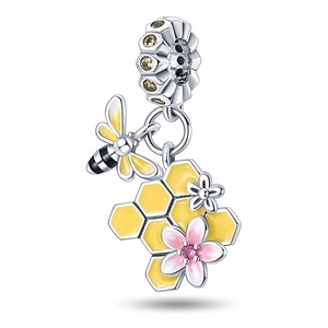 Ciondolo a Cuore con Zirconi a Nido d'Ape Serie Ape Bestseller, per Gioielli Fai da Te, in Rame Placcato Argento/Oro - Product Image 3