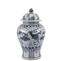 Vase en porcelaine bleu et blanc, motif poisson et lotus, style temple