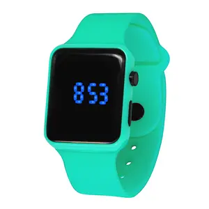 2021 China Supplier Fashion Sport LED Watches Candy Color Silicone Rubber Touch Screen Square Dial Unisex Digital Watches\