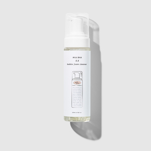 Limpiador Facial con Ácido Salicílico Líquido BHA 5.5 [What a Skin] con Fragancia, Tipo Burbuja, para Todo Tipo de Piel, con Logotipo Personalizado - Product Image 1