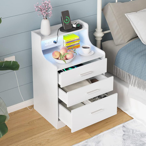Mesa <span class=keywords><strong>de</strong></span> <span class=keywords><strong>Noche</strong></span> Moderna con 3 Cajones, Luz LED y Estación <span class=keywords><strong>de</strong></span> Carga, con Estante Abierto para Dormitorio, Habitación Pequeña o Espacio Reducido - Product Image 6