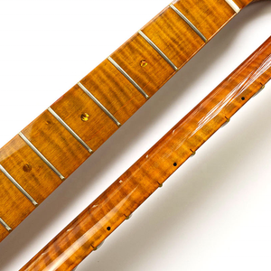 ชุดคิทกีตาร์ DIY ลดราคาพิเศษ 21 เฟรต คอไม้เมเปิลลายไฟสีน้ำตาลเข้ม สำหรับกีตาร์ทรง ST ราคาดี - Product Image 2