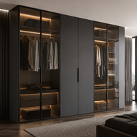 Armoire intégrée de luxe moderne avec portes en verre, éclairage LED et finition en bois foncé, armoires sur mesure pour chambre