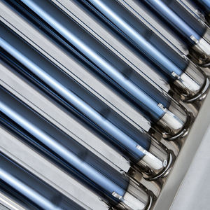 80L～300L ソーラー給湯器 自立型非加圧式ソーラー給湯システム 真空管式ソーラー温水器 家庭用 - Product Image 2