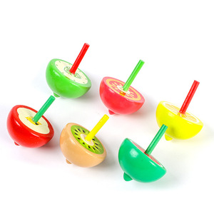 Toupie en bois Autonomie aux couleurs vives pour enfants de 2 à 6 ans - Product Image 5