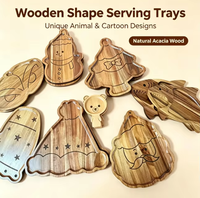 Plateau en bois à bords surélevés, à sections divisées, avec motifs animaux et de fêtes, et motifs gravés en ligne pour le service de collations