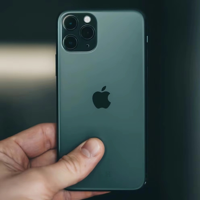 A+ Used IPhones 11 Pro 99% New 256GB 4 RAM 6.1" Screen 5G US Version Unlocked Mobile Phone