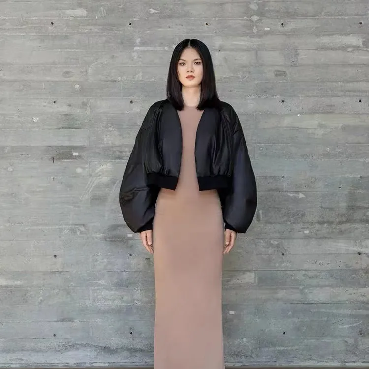 2024 뜨거운 판매 항목 여성 거위 다운 정품 양 가죽 짧은 재킷