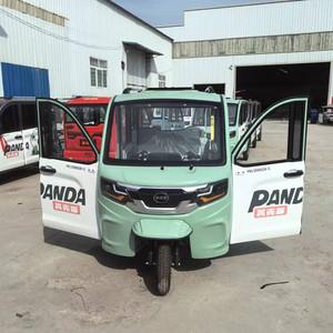 Scooter Elettrico a Tre Ruote Completamente Chiuso con Targa Nazionale, Fattura Disponibile, Piccola Auto Familiare per Trasporto e Ritiro - Product Image 3