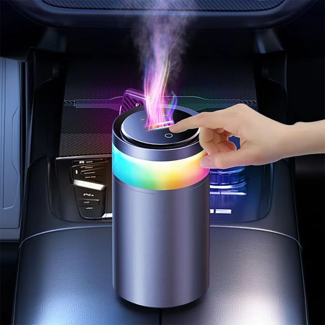 Luxury Portable USB Eco-Friendly Car Hotel Aroma Diffuser 50ml Capacity 7 Colors Light Cloud Mist Fragrance Purified Air French