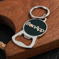 Décapsuleur personnalisé avec logo, porte-clés en métal argenté, alliage de zinc émaillé, décapsuleur porte-clés pour bière