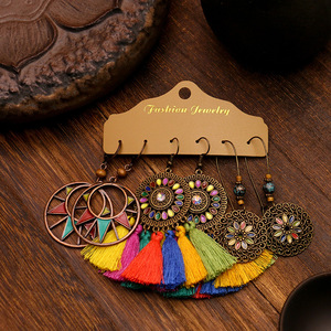 Boucles d'oreilles pendantes tendance, style bohème, avec pompons, en alliage, pour femme, pour un usage quotidien - Product Image 2
