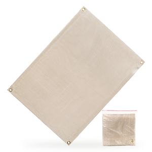 Couverture ignifuge extérieure en fibre de verre 60*80cm, tapis isolant thermique et retardateur de flamme pour pique-nique, camping et protection contre les incendies - Product Image 3