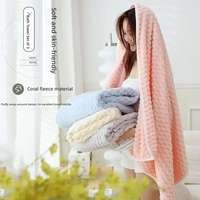 Serviette de bain en polaire corail tricotée en polyester, douce, légère, très absorbante, pour la maison, la salle de bain, les voyages, séchage rapide, utilisation à la plage