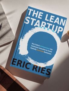Achetez le livre « The Lean Startup » sur l'innovation commerciale, l'entrepreneuriat, l'économie et les finances pour adultes, par les exportateurs - Product Image 5