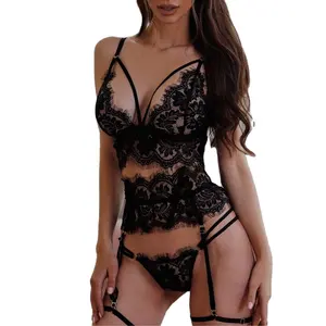 Vente chaude femmes nuisette dentelle transparente Lingerie Sexy et mature OEM conception demi glisse Type tissage non tissé pour V-Day