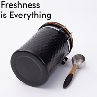 Boîte hermétique pour café noir 1800 ml en acier inoxydable avec indicateur de date, cuillère et couvercle à joint sous vide