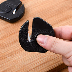 Aiguiseur de couteaux miniature portable en céramique, outil d'affûtage manuel multi-grains pour couteaux de cuisine - Product Image 3