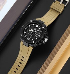 Orologio Sportivo da Uomo SKMEI 2604, Cronografo con Allarme, Orologio Digitale con Doppio Fuso Orario, Cinturino in TPU, Quadrante in Resina - Product Image 3