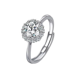 Anillo de Plata de Ley S925 con Pluma para Mujer, Certificado GRA, Anillo de Boda con Moissanita de 0.5CT - Product Image 1
