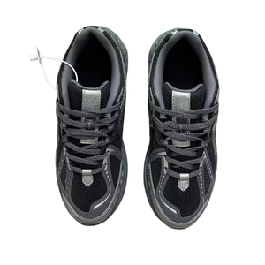 Wholesale classic design men's sports shoes with breathable mesh upper, lace-up design, anti-slip sole, suitable for summer use. - Product Image 4