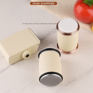 Aiguiseur de couteaux de cuisine à roulettes réglable en acier magnétique avec coffret cadeau en bois – Pack promotionnel - Product Image 6
