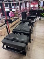 Reformer Pilates en alliage d'aluminium robuste et personnalisable, haut de gamme, pour studio, réglable, écologique, garantie 2 ans