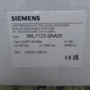 สวิตช์ตัดวงจรพร้อมฟิวส์ Siemens รุ่น 3KL7123-3AA00 3P 160A 400VAC 50/60Hz - Product Image 1