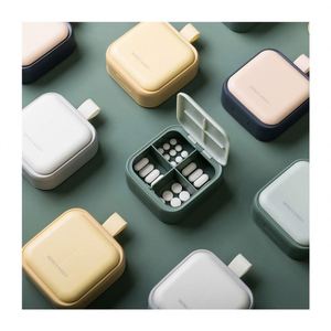 กล่องใส่ยาแบบพกพา กล่องจัดระเบียบยา 4 ช่องต่อกล่อง กล่องยาสี่เหลี่ยม - Product Image 1