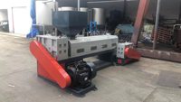 Extrudeuse de recyclage de déchets plastiques PET/LDPE à vis simple avec une capacité de 150-1000 kg/h pour composant moteur principal d'usine de fabrication