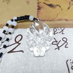 สร้อยคอจี้รูปจิ้งจอกเก้าหางสไตล์จีนโบราณ ทำจากหยกและแคลซิโดนี - Product Image 5