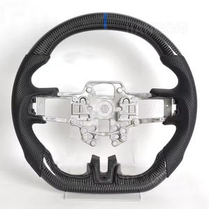 Volante <span class=keywords><strong>de</strong></span> cuero <span class=keywords><strong>de</strong></span> fibra <span class=keywords><strong>de</strong></span> carbono personalizado apto para <span class=keywords><strong>Ford</strong></span> <span class=keywords><strong>Mustang</strong></span> 2015 2016 2017 2018 2019 2020 2021 <span class=keywords><strong>2022</strong></span> GT Shelby - Product Image 1