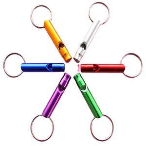 Sifflet de survie en alliage d'aluminium pour le camping, sifflet de sauvetage haute fréquence en métal pour l'extérieur avec porte-clés, formation des arbitres. - Product Image 3