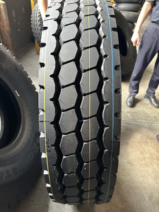 Neumático para Camión 13r22 5 Antidesgaste de Carga Pesada Marca Roadstar para Carreteras Nacionales y Provinciales - Product Image 6