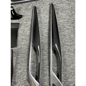 Pour BMW Série 5 G30 G31 G38 : Garniture de panneau de commande centrale en fibre de carbone pour l'intérieur – Remplace l'habitacle d'origine en fibre de carbone - Product Image 6
