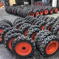 Hersteller-Großhandel: Neuer Standard-Radladerreifen S70, Ersatzreifen 7519881 mit 5 Löchern für Baggerlader, 5.70-12
