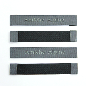 Роскошные тканые 3D-этикетки для одежды, нашивные футболки, трикотажные толстовки, сумки, складные тканевые этикетки с термопрессом из силикона - Product Image 4