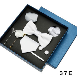 Conjunto <span class=keywords><strong>de</strong></span> <span class=keywords><strong>corbata</strong></span> <span class=keywords><strong>de</strong></span> novio <span class=keywords><strong>de</strong></span> <span class=keywords><strong>boda</strong></span> <span class=keywords><strong>de</strong></span> negocios clásico <span class=keywords><strong>de</strong></span> moda <span class=keywords><strong>de</strong></span> gama alta caja <span class=keywords><strong>de</strong></span> regalo gemelos <span class=keywords><strong>de</strong></span> hombre clip <span class=keywords><strong>de</strong></span> <span class=keywords><strong>corbata</strong></span> broche conjunto <span class=keywords><strong>de</strong></span> pajarita al por mayor - Product Image 3