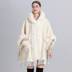 Poncho <span class=keywords><strong>en</strong></span> fausse fourrure pour femme Veste <span class=keywords><strong>polaire</strong></span> avec pompons <span class=keywords><strong>en</strong></span> laine mélangée <span class=keywords><strong>Cape</strong></span> coupe-vent <span class=keywords><strong>en</strong></span> fourrure <span class=keywords><strong>Cape</strong></span> de mode - Product Image 6