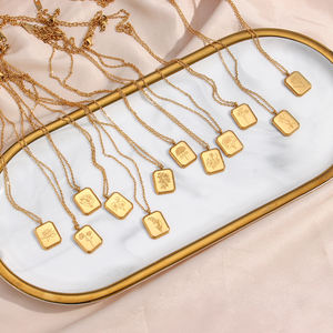 送货复古雕刻方形出生花吊坠项链18k镀金不锈钢塔罗牌项链 - Product Image 6