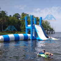 Tour gonflable de parc aquatique flottant de l'Asie avec toboggan d'escalade d'action et blob de saut pour l'eau