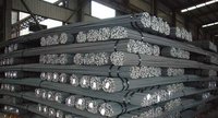 Barres d'acier déformées laminées à chaud en acier au carbone à prix plus bas HRB355 HRB400 HRB500