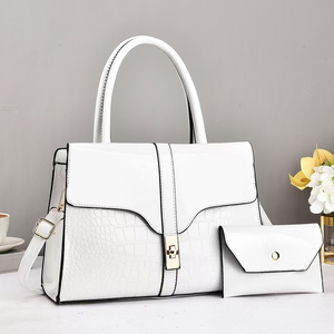 <span class=keywords><strong>Sac</strong></span> fourre-tout tendance grande capacité pour femme, léger, en cuir PU de luxe, <span class=keywords><strong>sac</strong></span> à bandoulière, <span class=keywords><strong>sac</strong></span> à main, <span class=keywords><strong>sac</strong></span> de shopping à poignée supérieure pour femme - Product Image 2