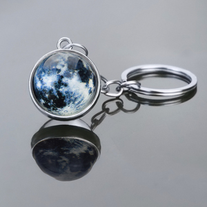 Wholesale Solar System Glass Ball Keychains with Planet Moon Earth Mars Sun, Students Gift, Custom Logo Acceptable