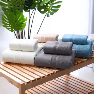 Stock / Custom Logo Low MOQ Hotel Towel 100% Combed Cotton 40s/2 400GSM Face Towel Bath Towel Set Customize OEM Available