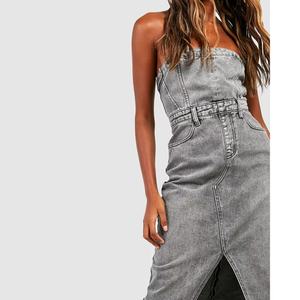 Robe en jean personnalisée OEM pour femme, style sexy d'été, coupe bandeau, fendue sur le devant, longueur midi - Product Image 2