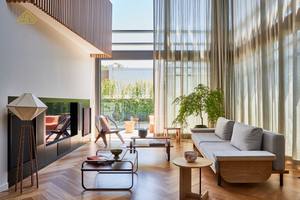 Servicio de Renovación y Diseño de Villas de Lujo Ultramodernas Personalizadas con Piscinas Infinitas Dobles y Balcones de Cristal - Product Image 2